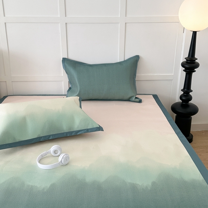 91家纺网 家纺一手货源 找家纺 昔可家纺 2024新款高端数码印花养生冰藤席--马卡龙系列 晕染绿