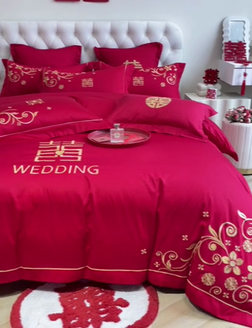 91家纺网 家纺一手货源 找家纺 欧乐蒂 2025新款设计师原创亲肤棉婚庆四件套 金枝玉叶