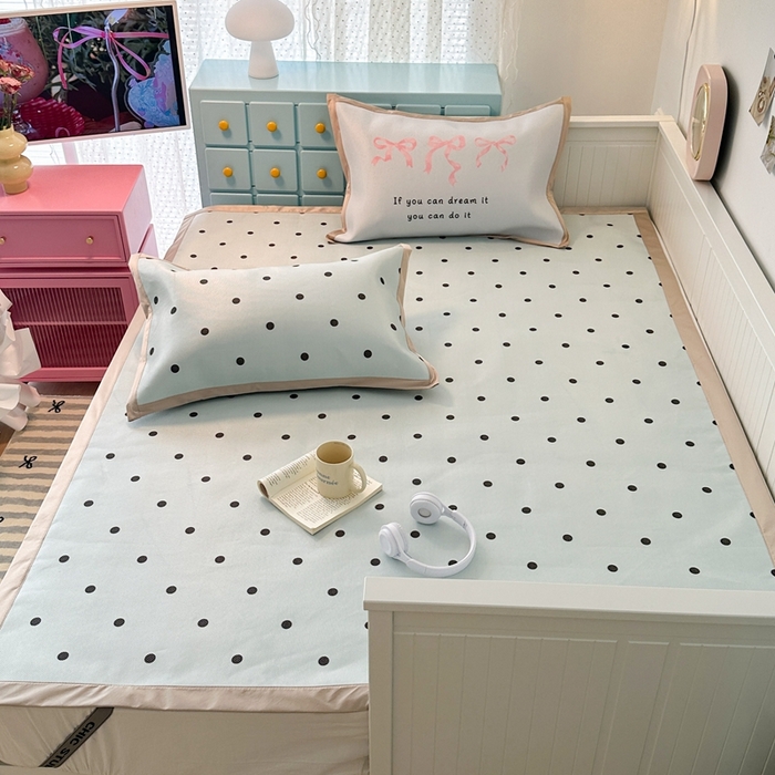 91家纺网 家纺一手货源 找家纺 （总）昔可家纺 2024新款高端数码印花养生冰藤席波点大版枕套系列