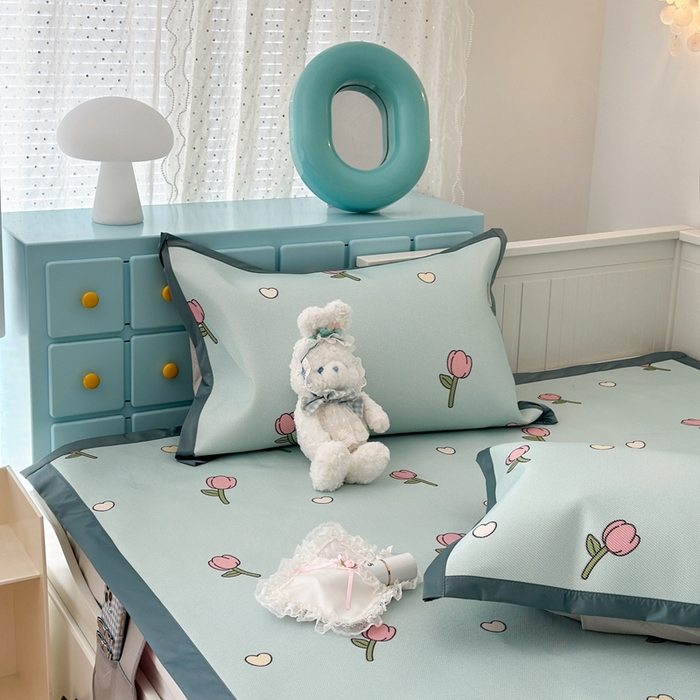 91家纺网 家纺一手货源 找家纺 昔可家纺 2024新款高端数码印花养生冰藤席--卡通系列 爱心郁金香