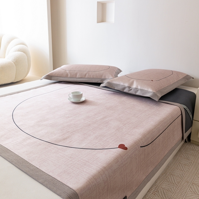 91家纺网 家纺一手货源 找家纺 本希家居 2024新款花漾清新系列高端可水洗冰丝席 心动平席