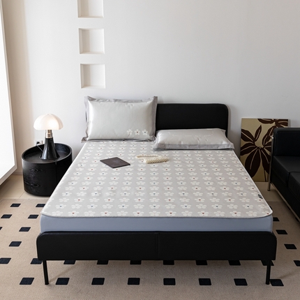 91家纺网 家纺一手货源 找家纺 （总）本希家居 2024新款简约轻奢系列高端可水洗冰丝席