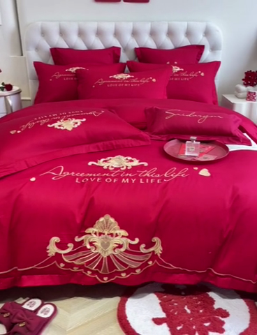 91家纺网 家纺一手货源 找家纺 欧乐蒂 2025新款设计师原创亲肤棉婚庆四件套 锦绣佳缘