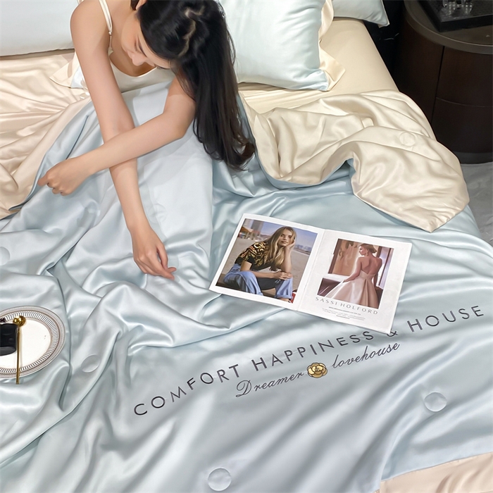 91家纺网 家纺一手货源 找家纺 （总）小久久（小九九） 2024新款水洗真丝刺绣夏被-朵拉