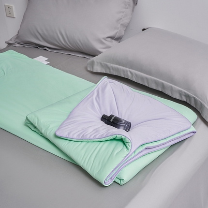 91家纺网 家纺一手货源 找家纺 （总）梦可莱 2025新款抗菌防螨双拼锦氨凉感两用被