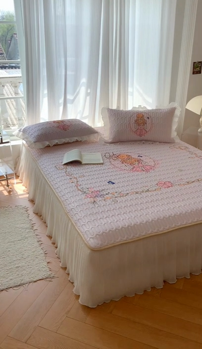 91家纺网 家纺一手货源 找家纺 慕澄家纺 2024新款大版印花乳胶凉席套件-夏被凉席四件套 女孩