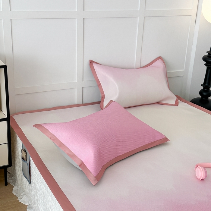 91家纺网 家纺一手货源 找家纺 昔可家纺 2024新款高端数码印花养生冰藤席--马卡龙系列 晕染粉