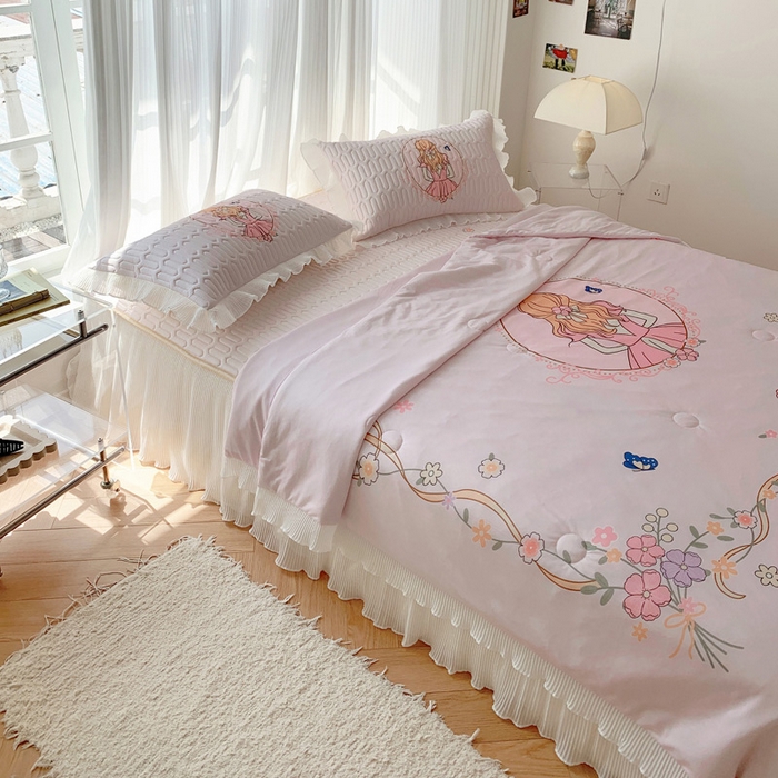 91家纺网 家纺一手货源 找家纺 慕澄家纺 2024新款大版印花乳胶凉席套件-夏被凉席四件套 女孩