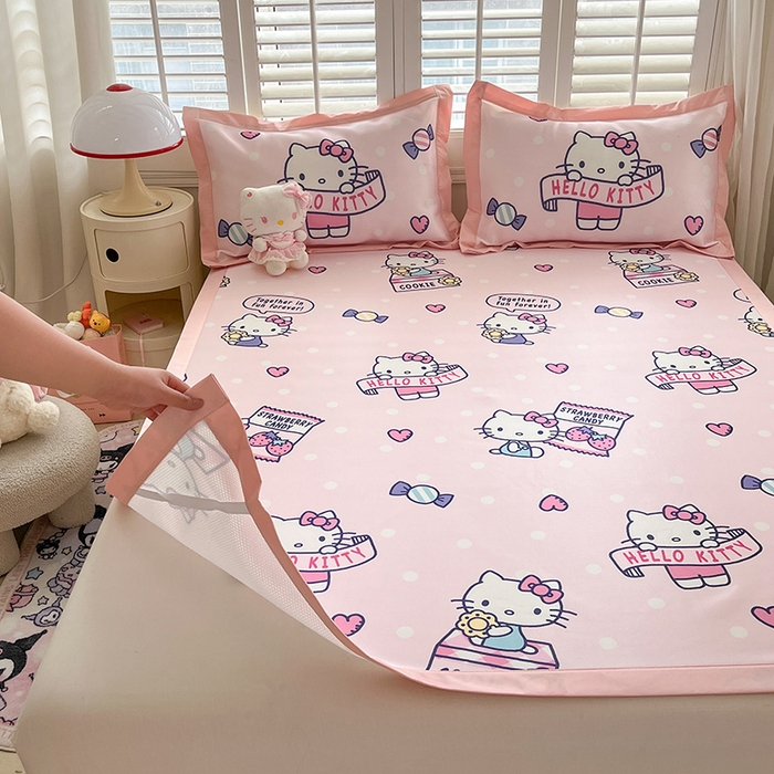 91家纺网 家纺一手货源 找家纺 金爱家 2024新款A类三丽鸥授权数码印花中分子1200D凉感冰丝宽边凉感软席 冰丝席-糖果爱心kitty