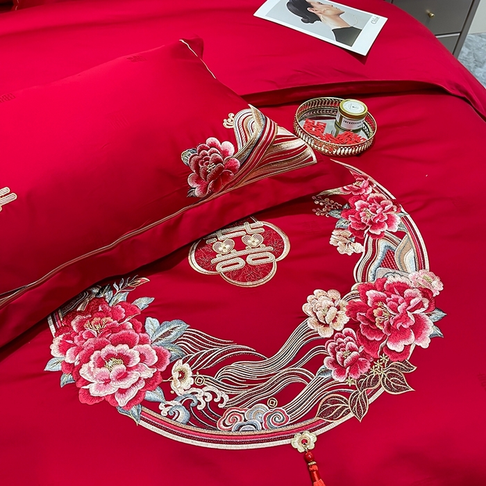 91家纺网 家纺一手货源 找家纺 卓缦家纺 2024新款全棉刺绣提花四件套 醉红妆