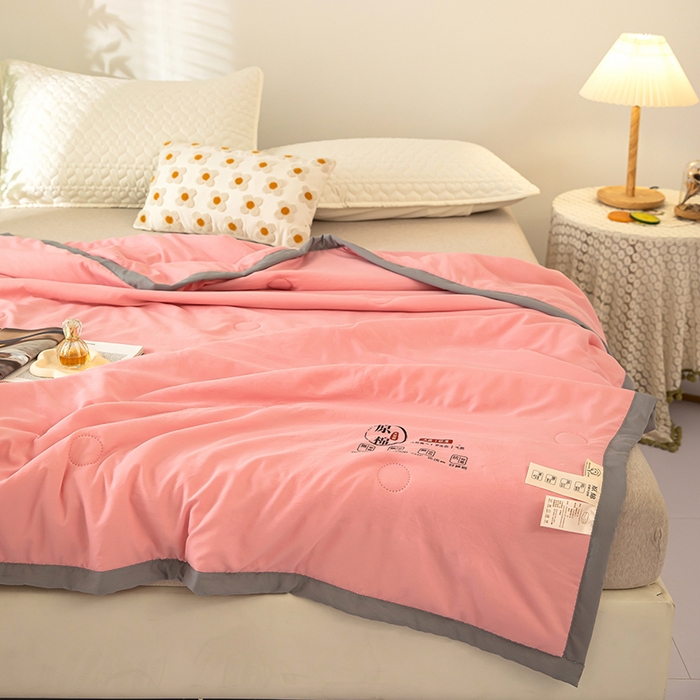 91家纺网 家纺一手货源 找家纺 侨鑫 2024新款A类原棉大豆夏被 粉色