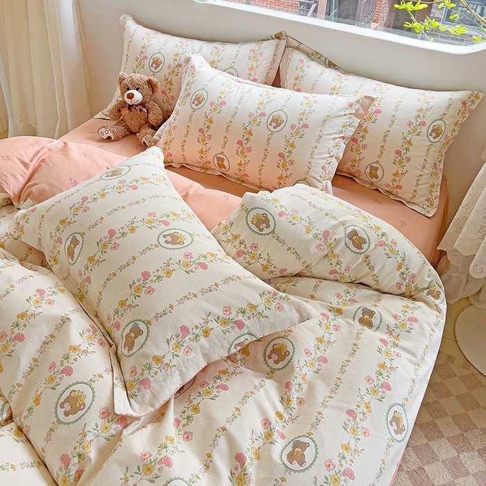 91家纺网 家纺一手货源 找家纺 优选良品 2025新款直播爆款全棉-ins印花系列四件套纯棉三件套床单床笠 菲乐熊宝