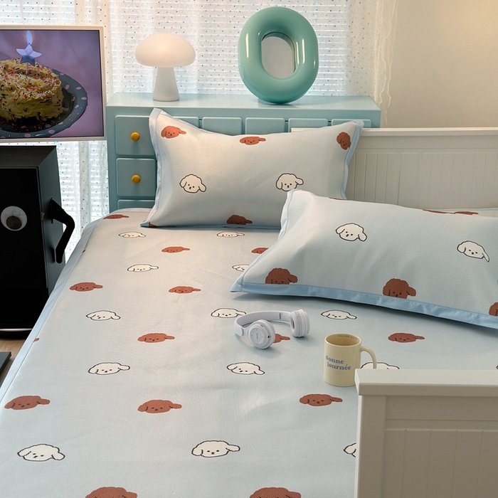 91家纺网 家纺一手货源 找家纺 昔可家纺 2024新款高端数码印花养生冰藤席--卡通系列 小棕狗狗