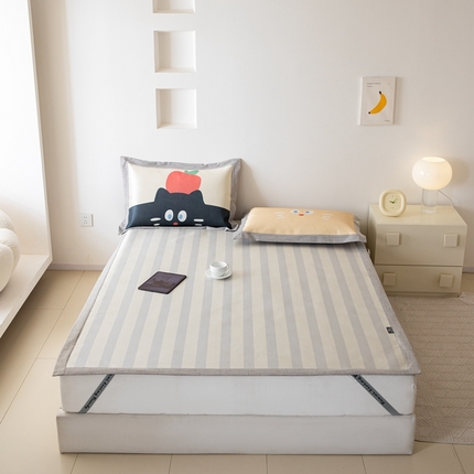 本希家居 2024新款花漾清新系列高端可水洗冰丝席 苹果猫平席