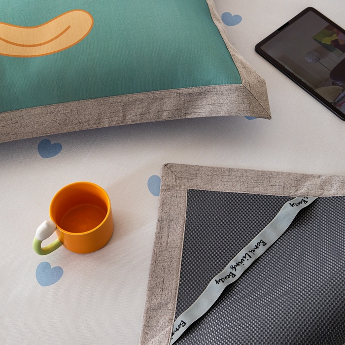 91家纺网 家纺一手货源 找家纺 本希家居 2024新款花漾清新系列高端可水洗冰丝席 淘气爱心平席