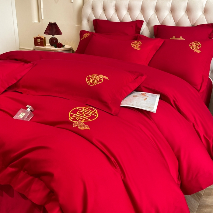 91家纺网 家纺一手货源 找家纺 欧乐蒂 2025新款设计师原创亲肤棉婚庆四件套 云喜东方