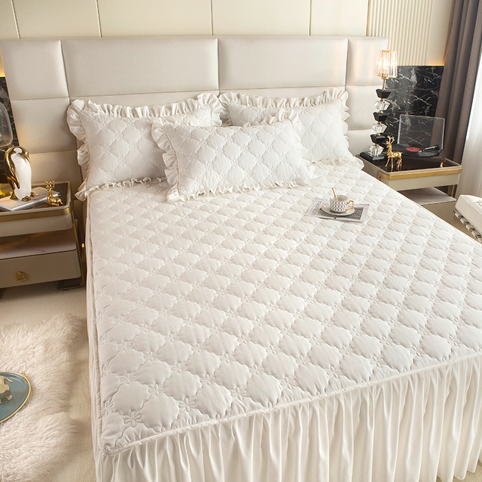 91家纺网 家纺一手货源 找家纺 忘忧草 2024新款亲肤磨毛夹棉床裙 佳人-公主白