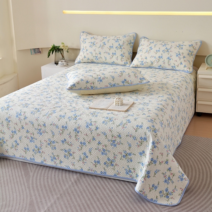 91家纺网 家纺一手货源 找家纺 羽爱家纺 2025新款A类双面全棉印花床盖套件 花叶影