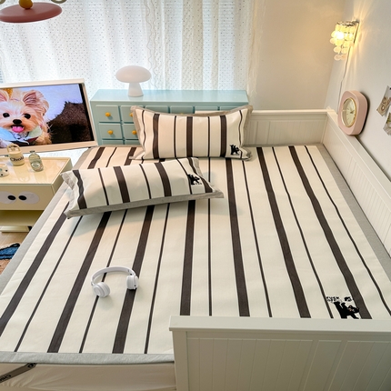 昔可家纺 2024新款印花绣花冰丝席平席款 顽皮猫