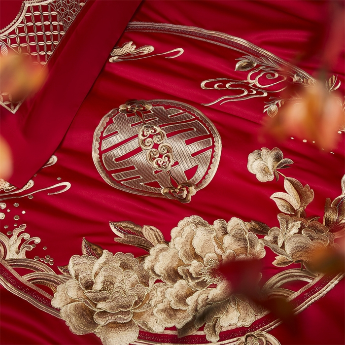 91家纺网 家纺一手货源 找家纺 高大尚婚庆馆 2025新款60s长绒棉轻奢（床裙款）婚庆四件套 美满团圆（金）