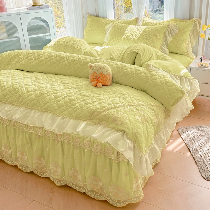 91家纺网 家纺一手货源 找家纺 罗艺轩 2024新款公主风水洗棉夹棉床裙款四件套-浪漫满屋床 浪漫满屋-元气绿