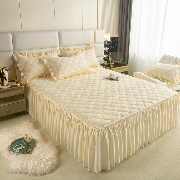 91家纺网 家纺一手货源 找家纺 忘忧草 2024新款亲肤磨毛夹棉床裙 佳人-浅米黄