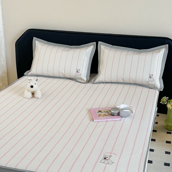 91家纺网 家纺一手货源 找家纺 昔可家纺 2024新款数码印花刺绣床笠款冰丝席 粉条萌宠