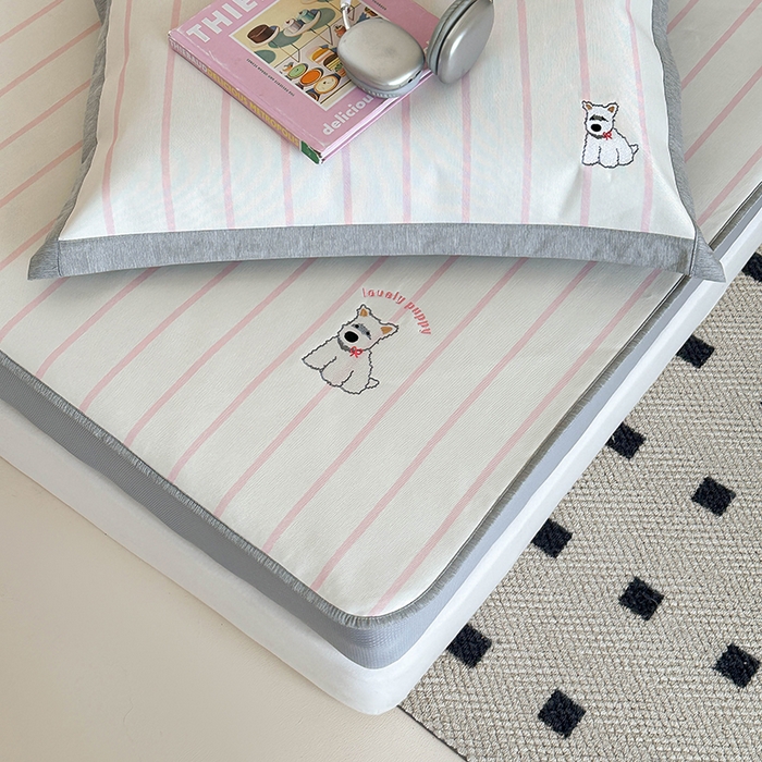 91家纺网 家纺一手货源 找家纺 昔可家纺 2024新款数码印花刺绣床笠款冰丝席 粉条萌宠