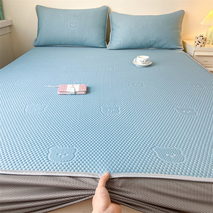 91家纺网 家纺一手货源 找家纺 吉象家纺 2024新款凉豆豆凉感软席凉席 小熊蓝