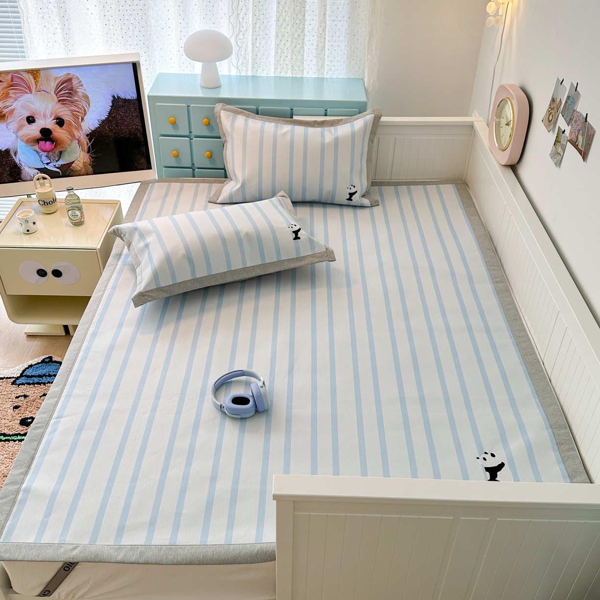 91家纺网 家纺一手货源 找家纺 昔可家纺 2024新款印花绣花冰丝席平席款 蓝条熊猫