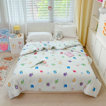 91家纺网 家纺一手货源 找家纺 吉祥家纺 2024新款凉感丝印花夏被 三色字母