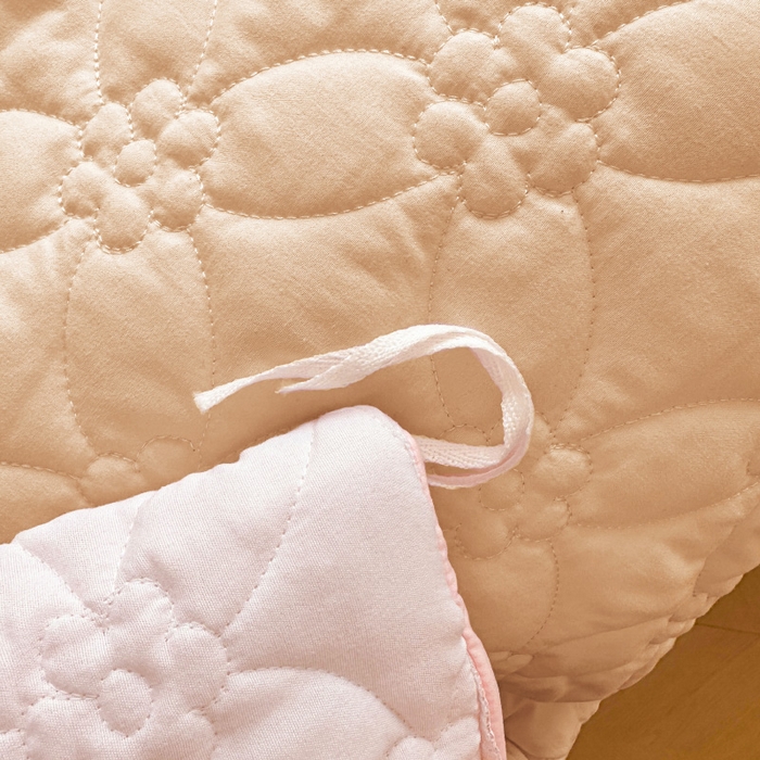 91家纺网 家纺一手货源 找家纺 罗艺轩 2024新款公主风水洗棉夹棉床裙款四件套-浪漫满屋床 浪漫满屋-香槟