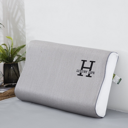 91家纺网 家纺一手货源 找家纺 （总）大黄蜂家居家纺 2025新款艾草冰滕乳胶枕套含芯