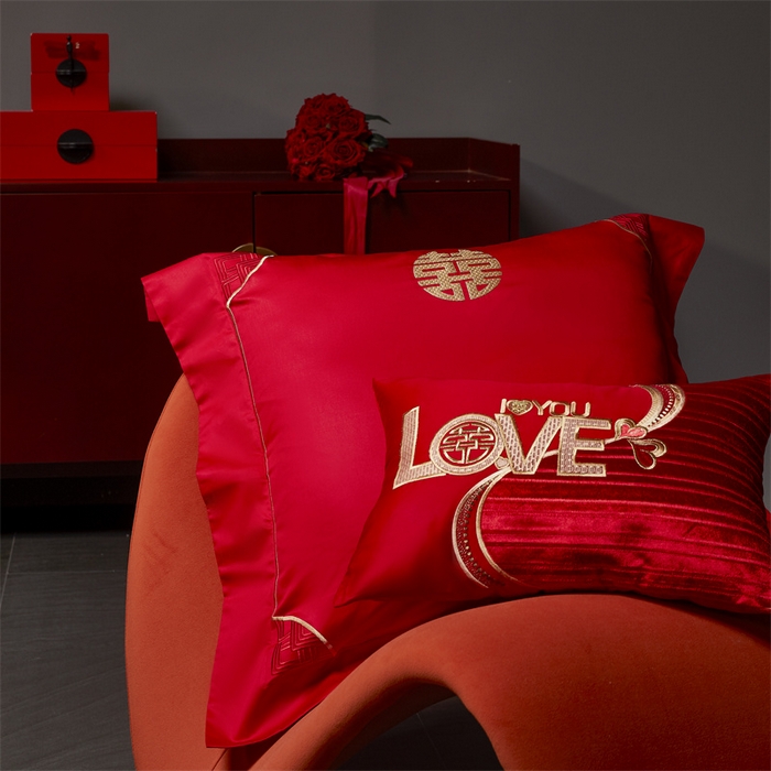 91家纺网 家纺一手货源 找家纺 高大尚婚庆馆 2025新款60s长绒棉轻奢（床裙款）婚庆四件套 真爱相随（金）