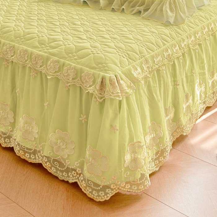 91家纺网 家纺一手货源 找家纺 罗艺轩 2024新款公主风水洗棉夹棉床裙款四件套-浪漫满屋床 浪漫满屋-元气绿