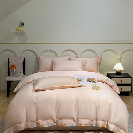 91家纺网 家纺一手货源 找家纺 新印象 2024新款60s天丝宽边绣花工艺四件套-流光 流光-粉