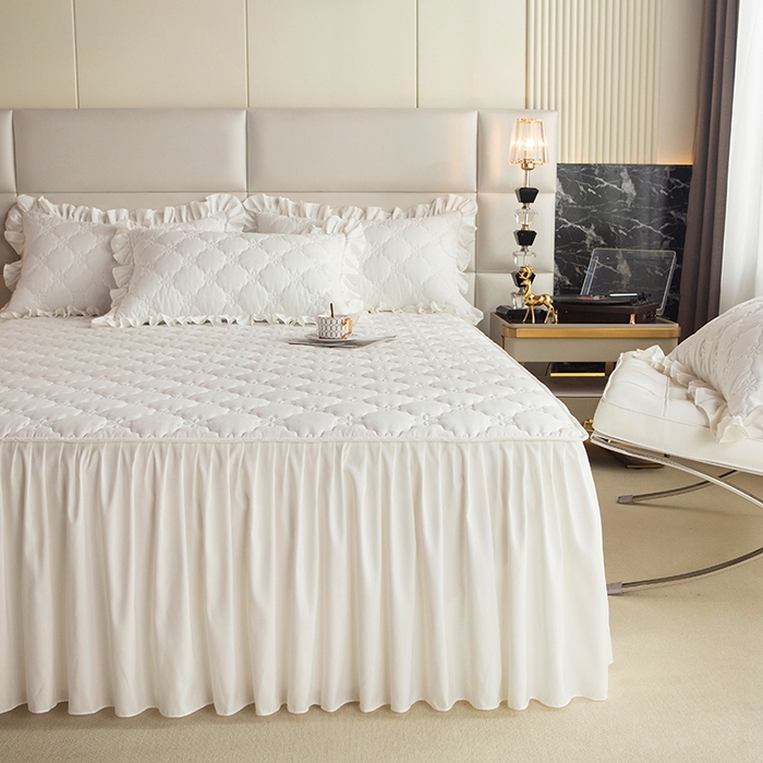 91家纺网 家纺一手货源 找家纺 忘忧草 2024新款亲肤磨毛夹棉床裙 佳人-公主白