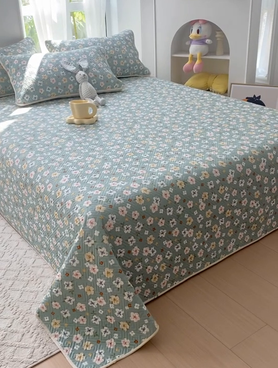 91家纺网 家纺一手货源 找家纺 羽爱家纺 2025新款A类双面全棉印花床盖套件 花漫庭