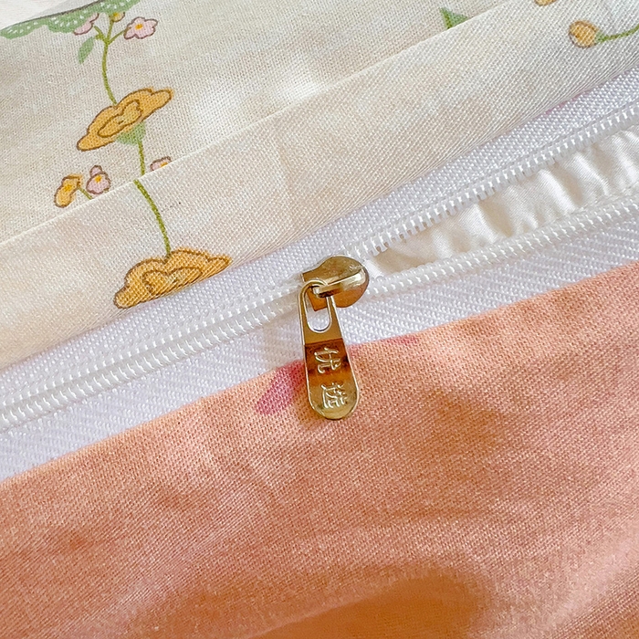 91家纺网 家纺一手货源 找家纺 暖芯优选 204新款直播爆款全棉-ins印花系列四件套纯棉三件套床单床笠 菲乐熊宝