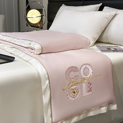 （总）歌历斯家纺 2024新款亲肤60S天丝简约款夏被