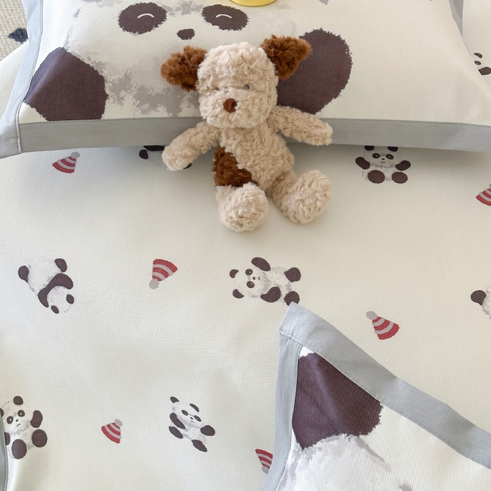 91家纺网 家纺一手货源 找家纺 圆岛 2024新款A类900D萌宠系列冰丝养生席 熊猫崽崽