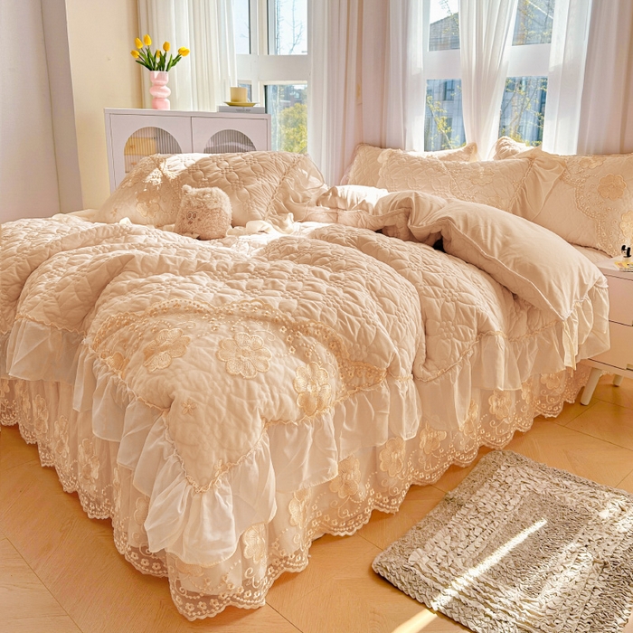 91家纺网 家纺一手货源 找家纺 罗艺轩 2024新款公主风水洗棉夹棉床裙款四件套-浪漫满屋床 浪漫满屋-香槟