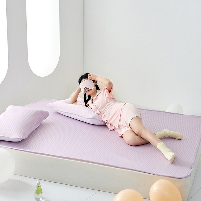 91家纺网 家纺一手货源 找家纺 LADYCOCO 2025新款凉感单品系列-三明治凉席 席子-空镜-紫