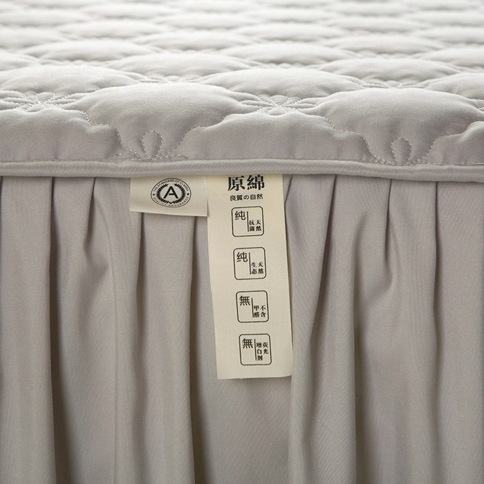 91家纺网 家纺一手货源 找家纺 忘忧草 2024新款亲肤磨毛夹棉床裙 佳人-绅士灰