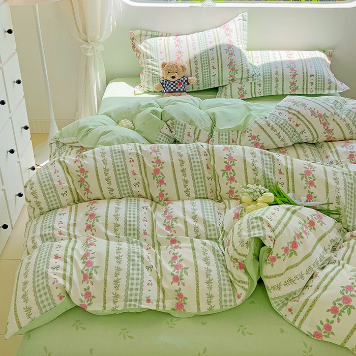 91家纺网 家纺一手货源 找家纺 暖芯优选 204新款直播爆款全棉-ins印花系列四件套纯棉三件套床单床笠 恋恋花海