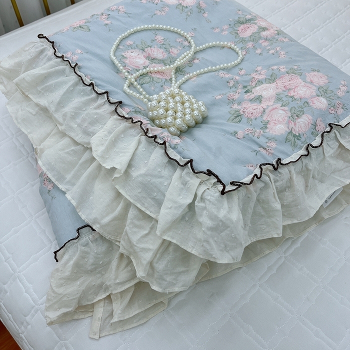 91家纺网 家纺一手货源 找家纺 暖居 2024新款韩系大花边夏被床盖四件套可机洗+同款纯棉被套 春歌