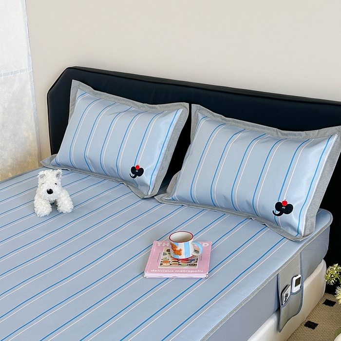 91家纺网 家纺一手货源 找家纺 昔可家纺 2024新款数码印花刺绣床笠款冰丝席 蓝条小象