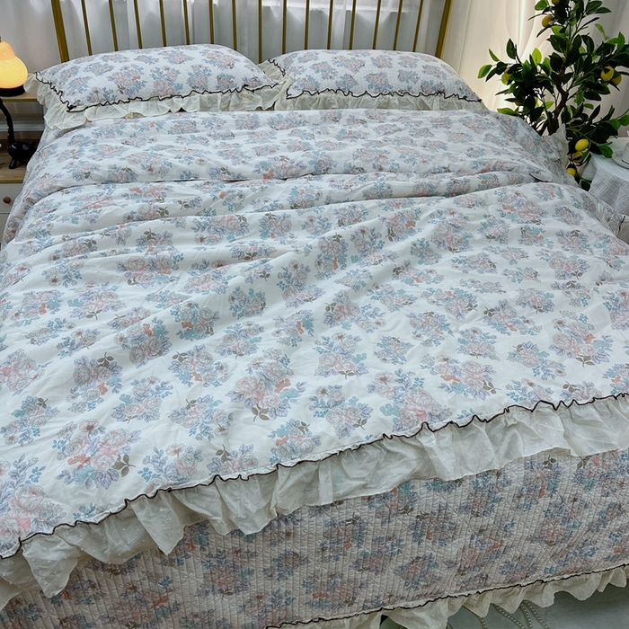 91家纺网 家纺一手货源 找家纺 暖居 2024新款韩系大花边夏被床盖四件套可机洗+同款纯棉被套 酣春