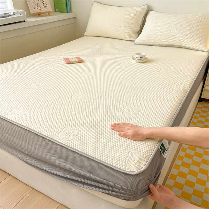 91家纺网 家纺一手货源 找家纺 吉象家纺 2024新款凉豆豆凉感软席凉席 小熊象牙白