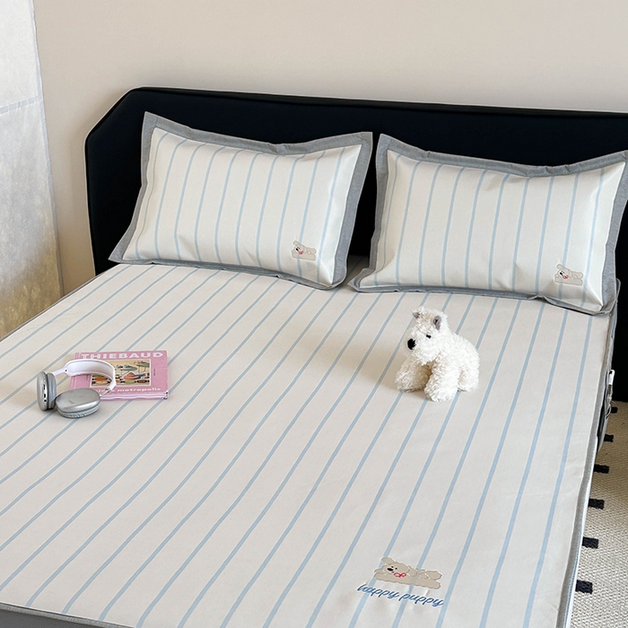 91家纺网 家纺一手货源 找家纺 昔可家纺 2024新款数码印花刺绣床笠款冰丝席 开心蝴蝶结狗